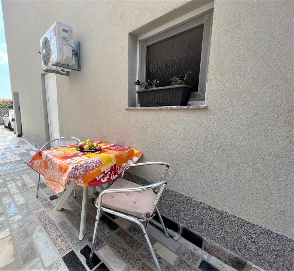 Apartments Melek Medulin Exterior foto
